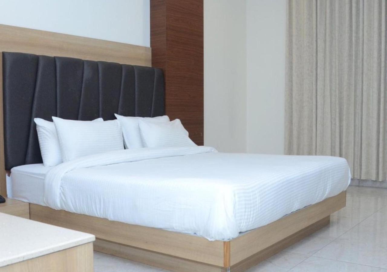 Hotel Aaradhya ウダイプル エクステリア 写真