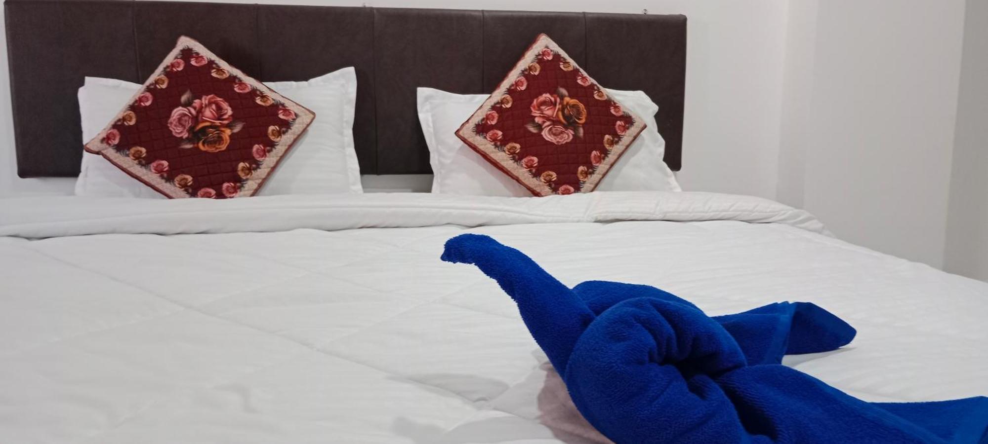 Hotel Aaradhya ウダイプル エクステリア 写真