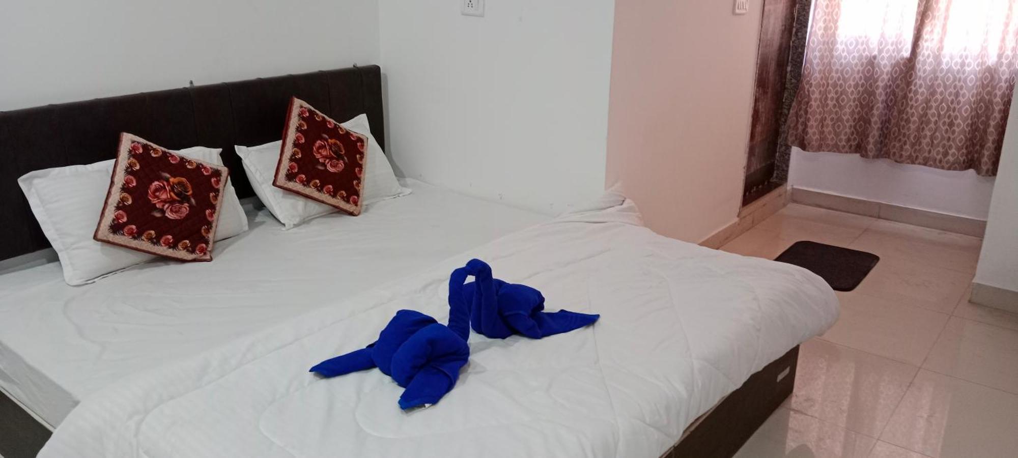 Hotel Aaradhya ウダイプル エクステリア 写真