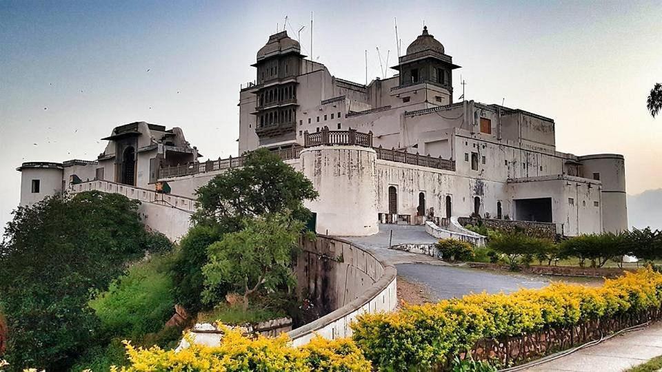 Hotel Aaradhya ウダイプル エクステリア 写真